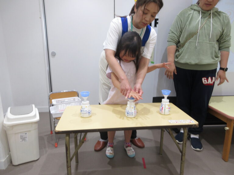 手洗い指導にきていただきました！